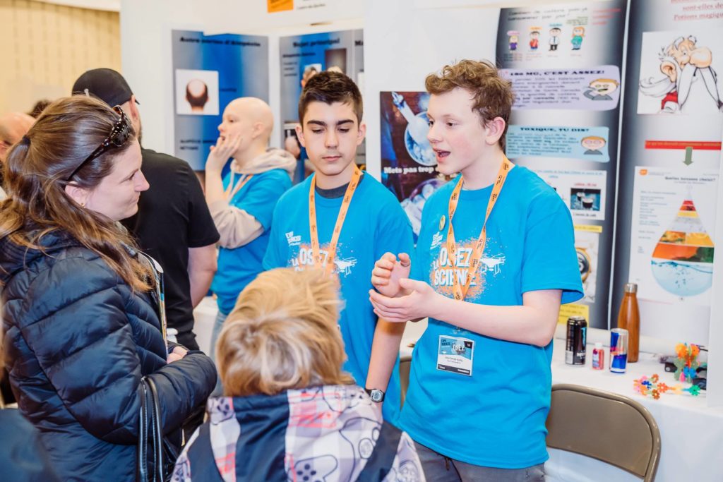 Expo-science - Des jeunes présentent leur projet